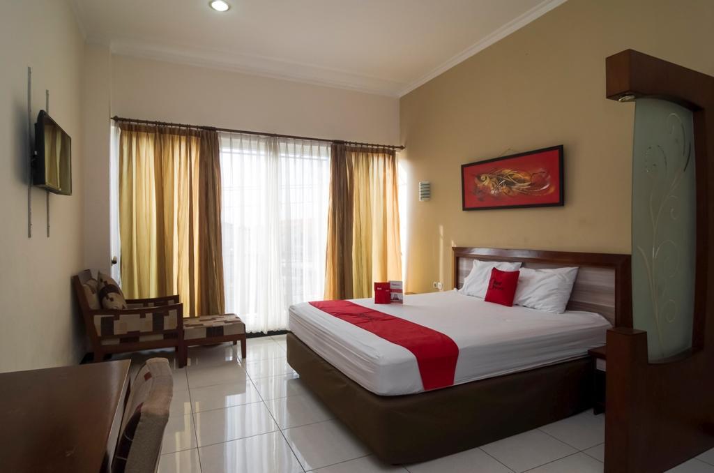 Reddoorz @ Rejosari Hotel Semarang Bagian luar foto