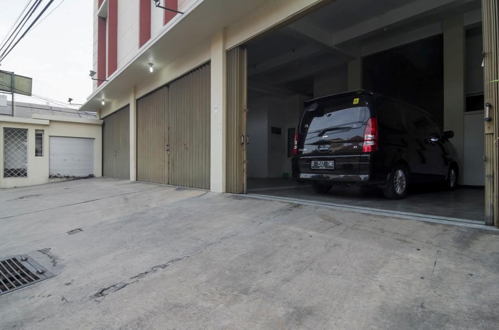 Reddoorz @ Rejosari Hotel Semarang Bagian luar foto